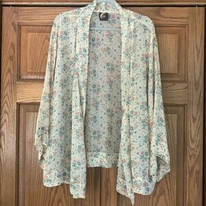 🌝Blu Moon Floral Kimono!🌝